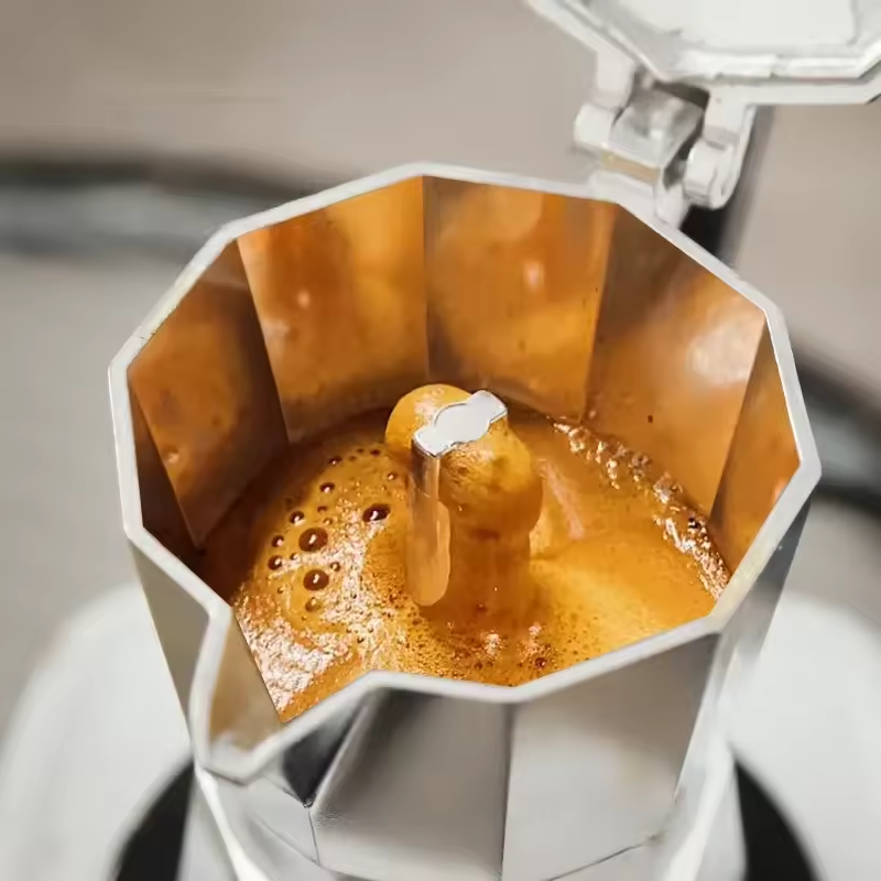 Moka Pot Aluminum Octagonal It - огляд і ціна Camping Cooking Accessories